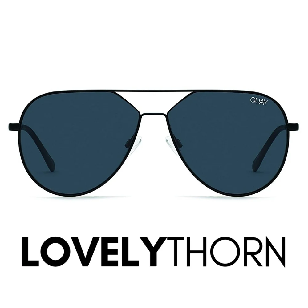 QUAY // ltd ed lizzo collaboration black metal frame black smoke lens aviators